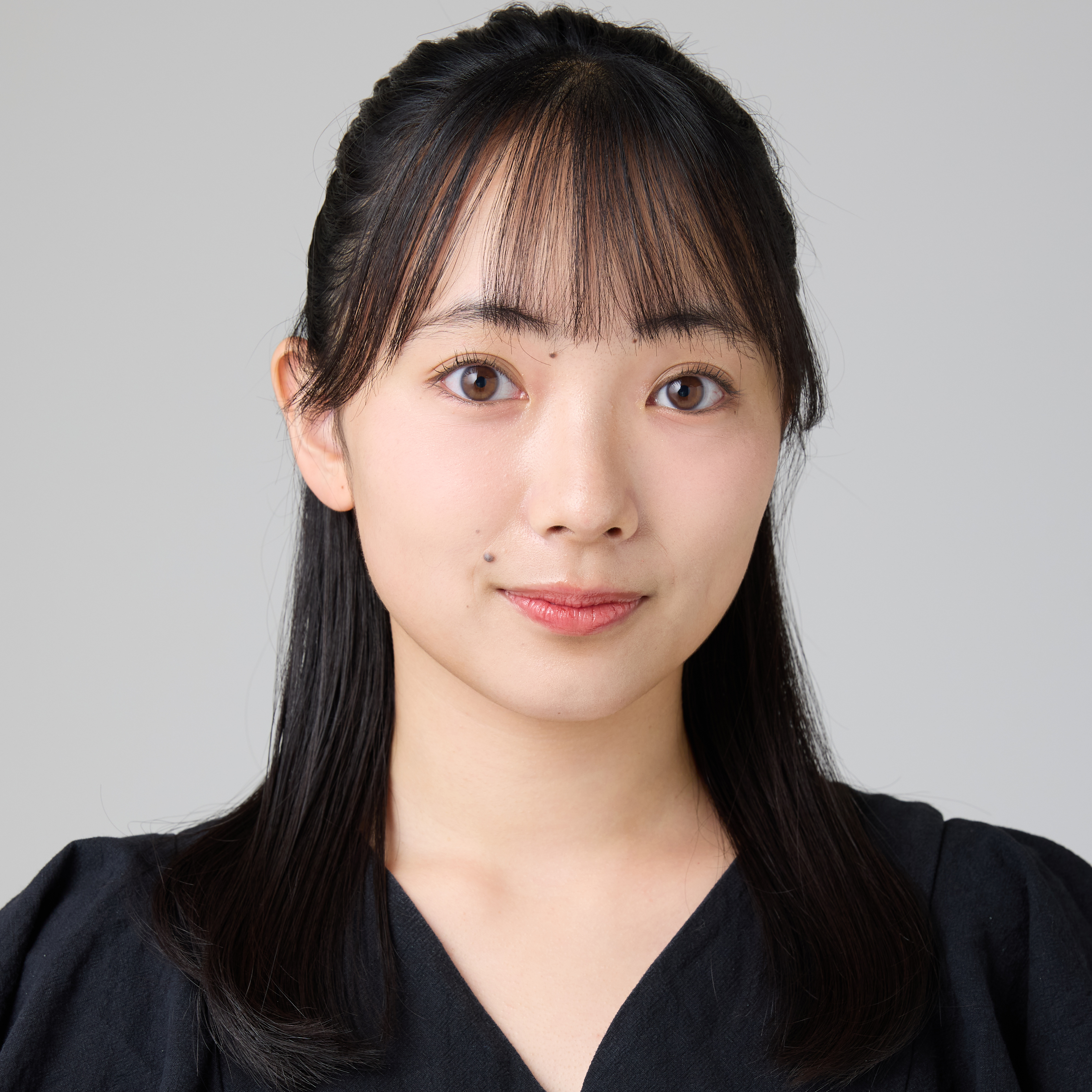 飯山 さな <b><font size="1" color="gray">(いいやま さな)</font></b>